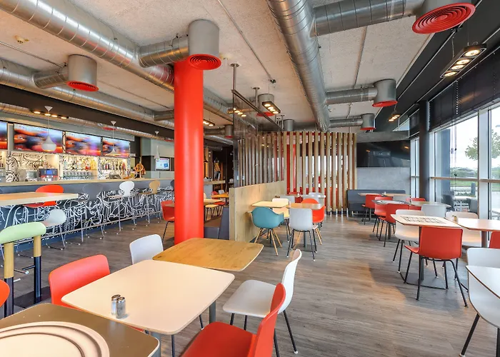 ホテル Ibis Muenchen Messe 3*