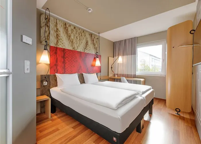 Ibis Muenchen Messe 3*