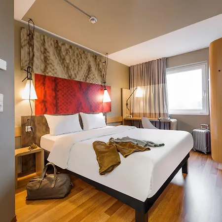 Ibis Muenchen Messe 3* פלדקירכן