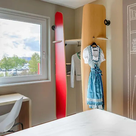 מלון Ibis Muenchen Messe 3*