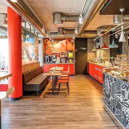 Ibis Muenchen Messe מלון 3*