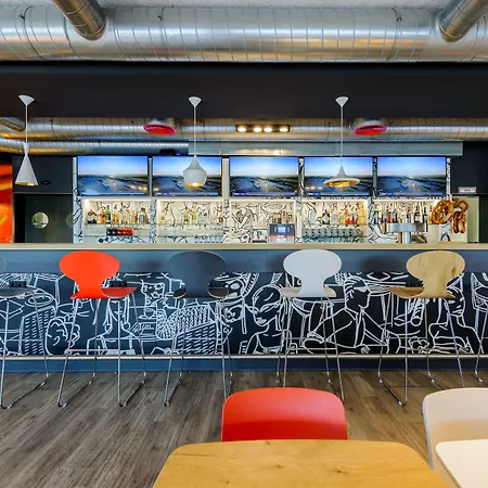 מלון Ibis Muenchen Messe פלדקירכן