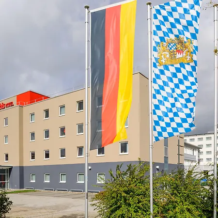 Ibis Muenchen Messe פלדקירכן