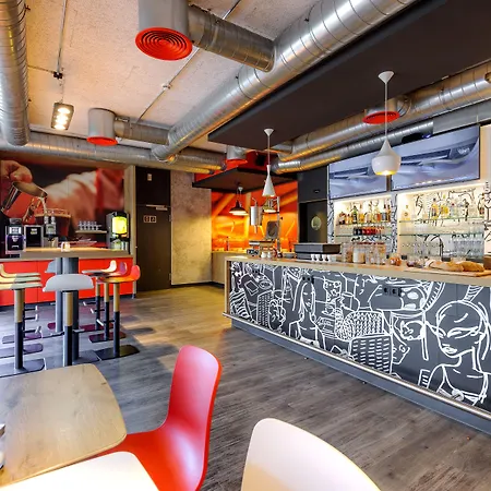 Ibis Muenchen Messe פלדקירכן