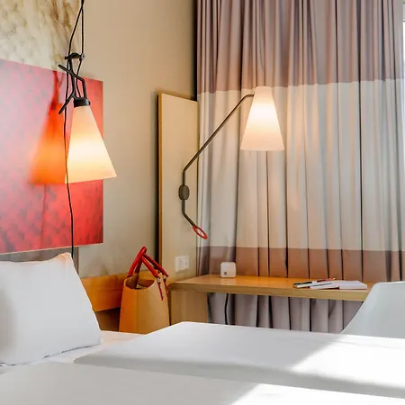 Hotell Ibis Muenchen Messe 3*