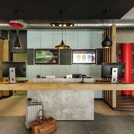 Ibis Muenchen Messe Hotel 3*