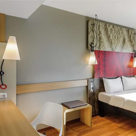 Ibis Muenchen Messe Hotell Feldkirchen (Upper Bavaria)