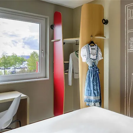 Ibis Muenchen Messe 3*