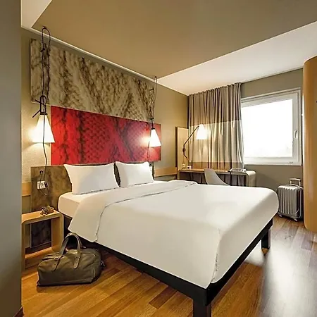 Ibis Muenchen Messe فندق 3*