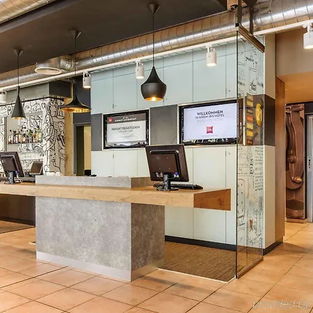 Ibis Muenchen Messe 3* פלדקירכן
