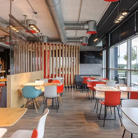 Ibis Muenchen Messe 3*