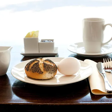 Hotel Ibis München Messe 3*