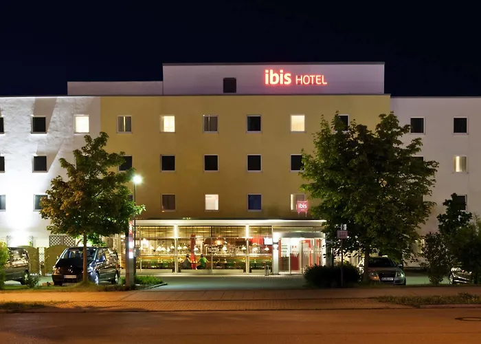 Ibis Muenchen Messe Hotel 3*